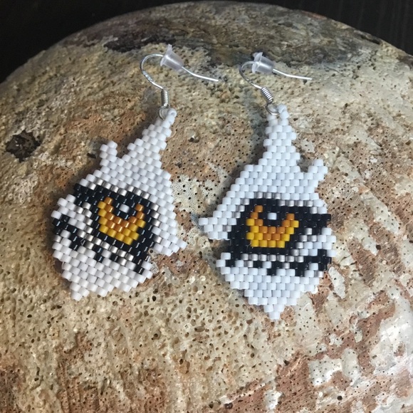 Hand Crafted Jewelry - Handcrafted White Wolf Beaded Brick Stitch Earrings - Amber Eyes, Animal Jewelry